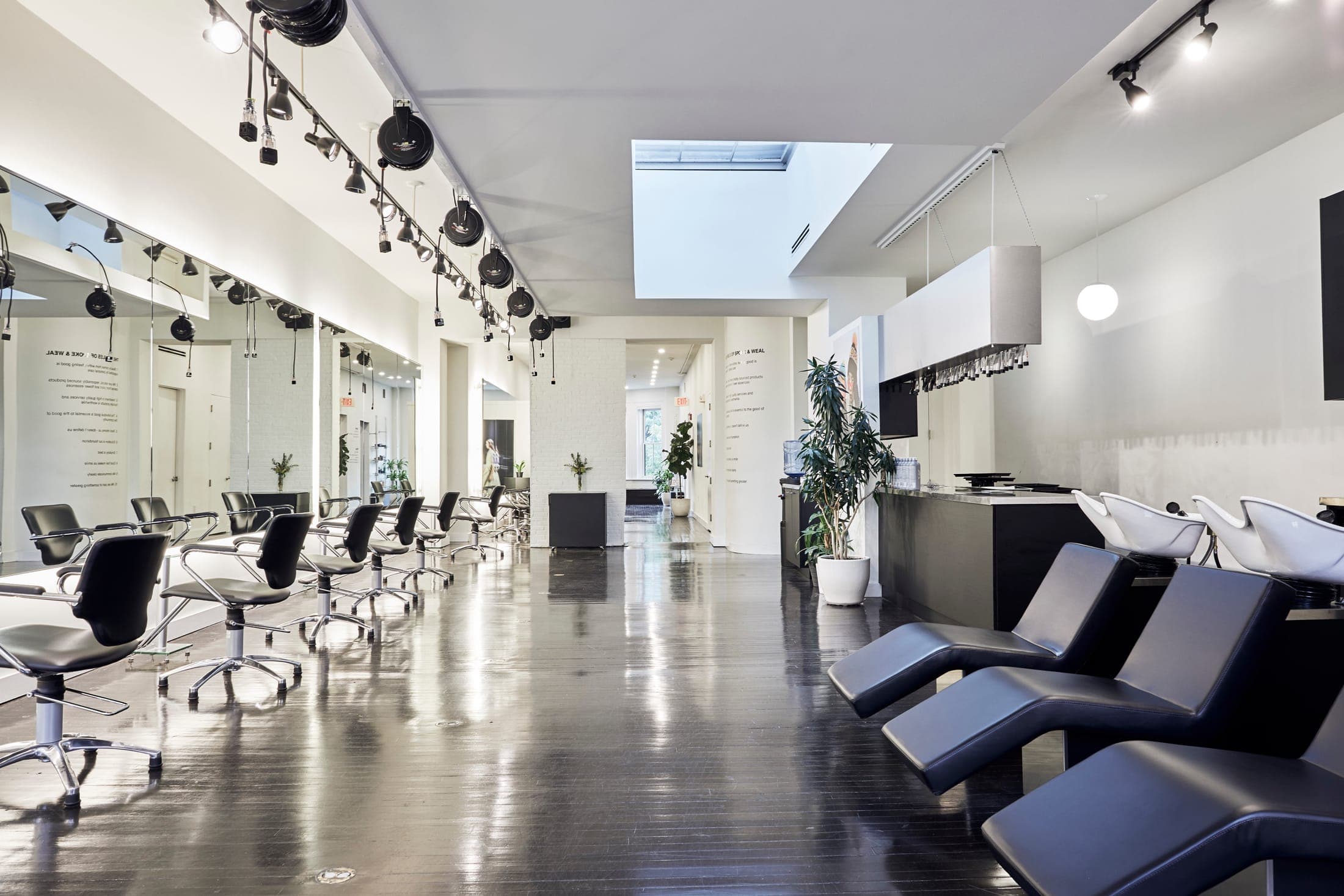 Boston salon — 5